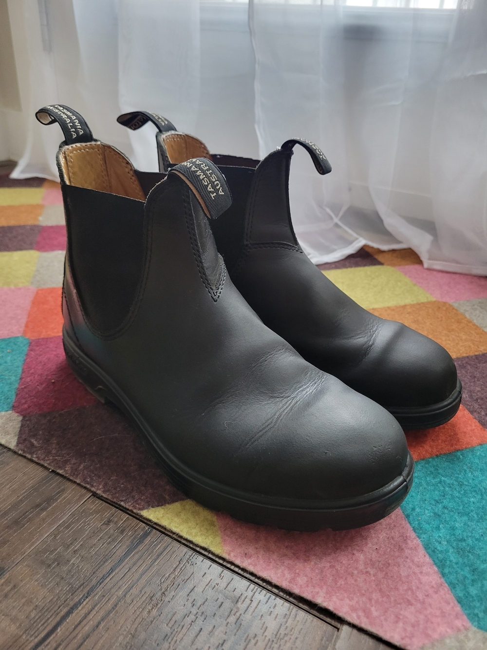 Blundstone Leather Chelsea Boots